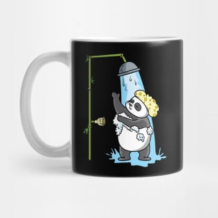 Panda takes a shower Mug